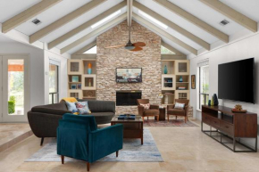 Spacious 5-Bedroom Retreat in North Austin